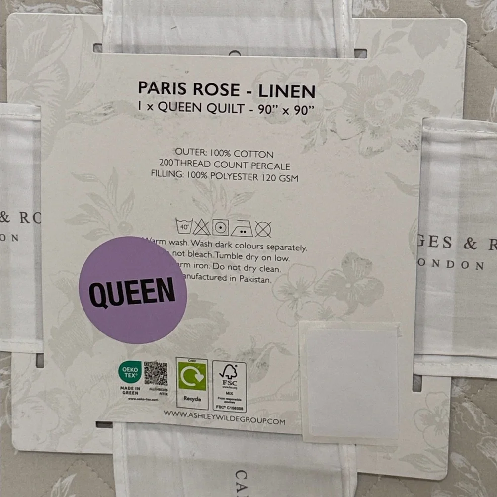Cabbages & Roses London Tan/beige Floral Queen Quilt. 90” x 90”. 200 thread ct.